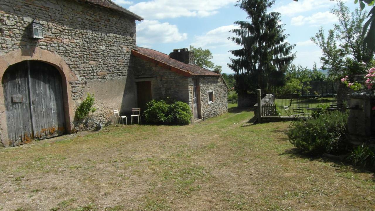 Chatel De Bierre Sigy-le-Châtel Exterior photo